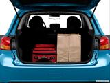  Trunk props photo